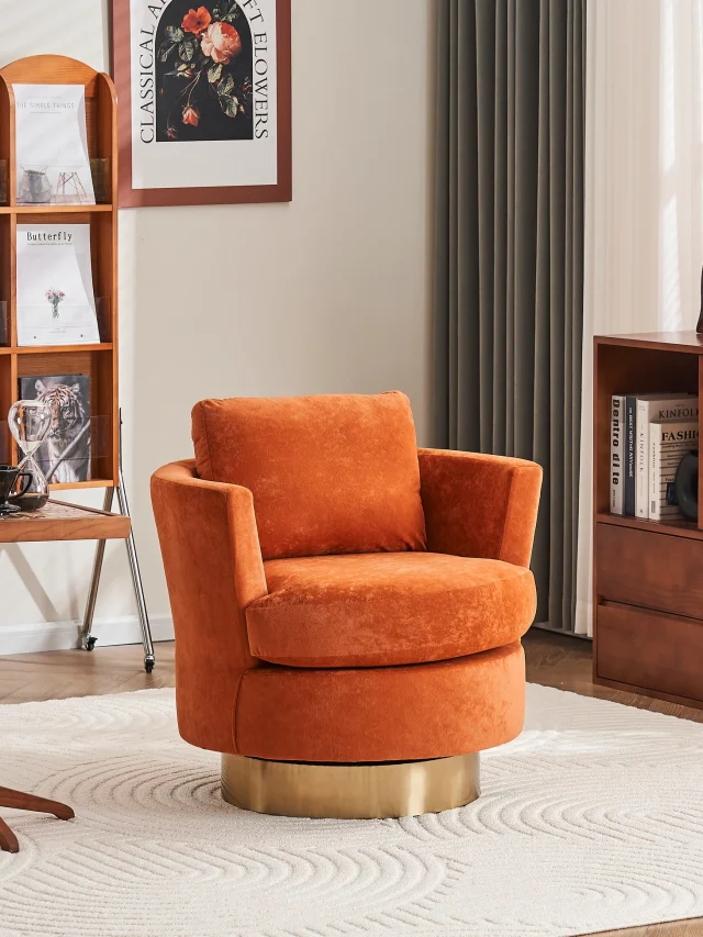 Comfy Lounge Chairs That Just Might Be Better Than Your Sofa