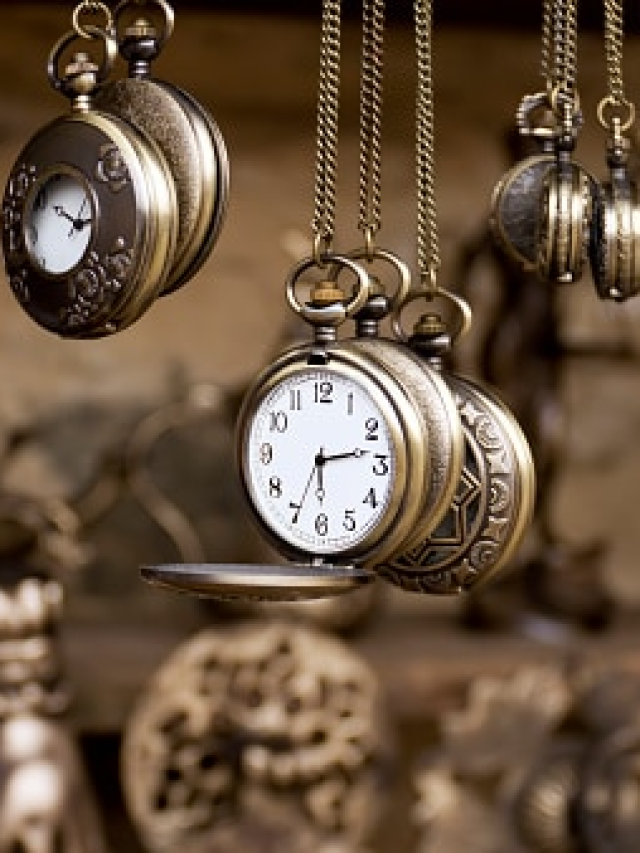 6 Rare Antique Items from the 1900s That Can Fetch Thousands
